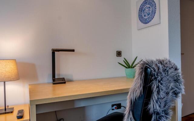 Helles Apartment mit eigenem Stellplatz
