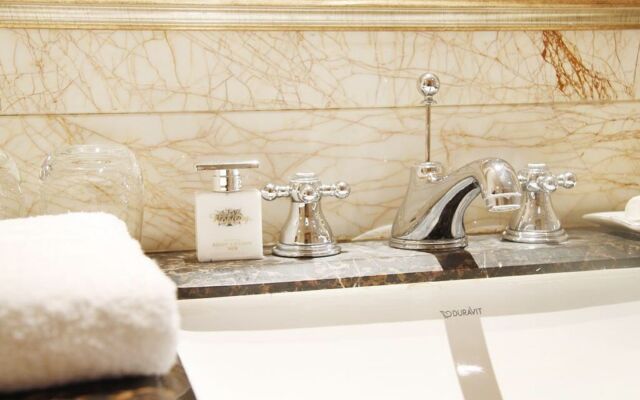 Radegast Hotel CBD