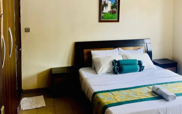 81 Division Officers Mess Apartment