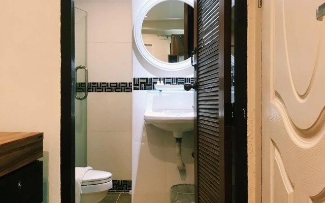 Laugh Out Loud Cafe and Home