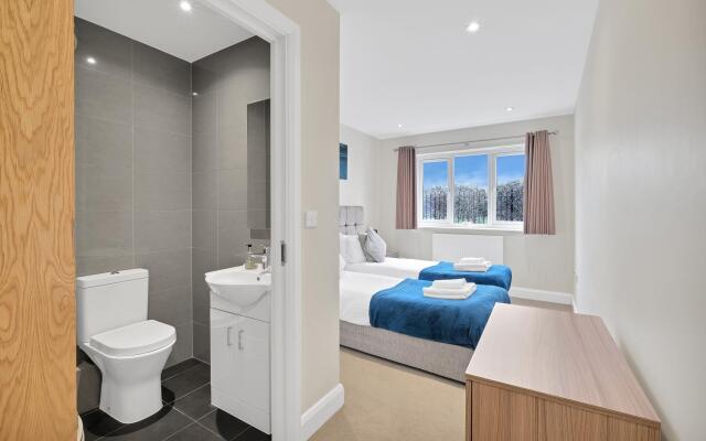 London Heathrow Living Serviced Apartments - Apt 3
