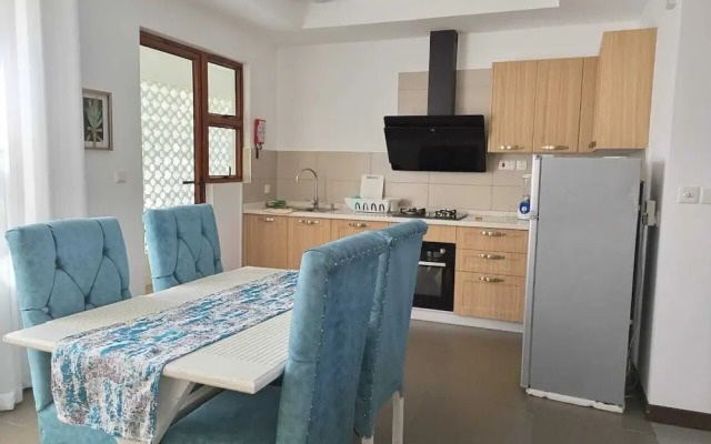 Lux Suites La Vida Sultan Palace Homes