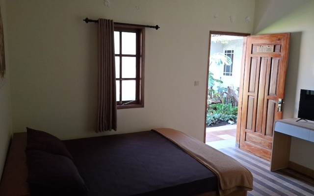 Dagope Homestay – Guest Rooms – Lembang