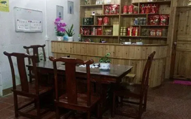 Dongbilou Inn