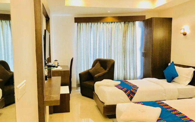 Regalia Inn & Suites
