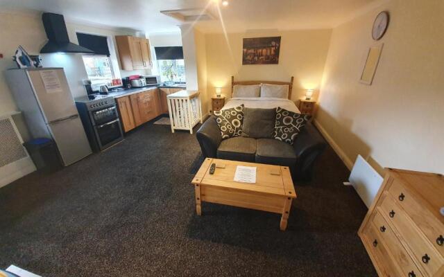 Sherwood Studio Annexe 1 Bedroom Entire Property