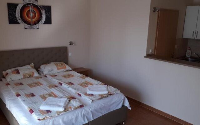 Tip-Top Apartmenthouse