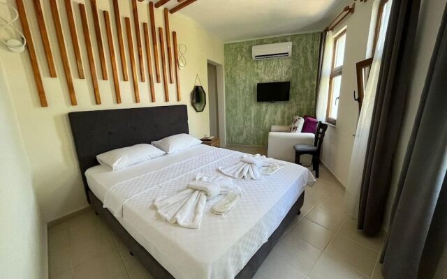 Akar Butik Otel Gökçeada