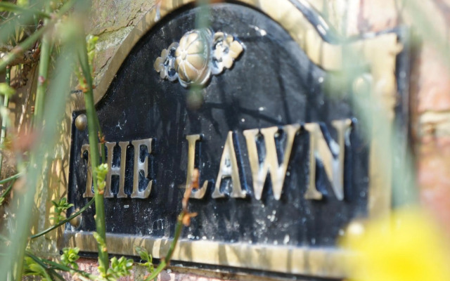 The Lawn Guest House