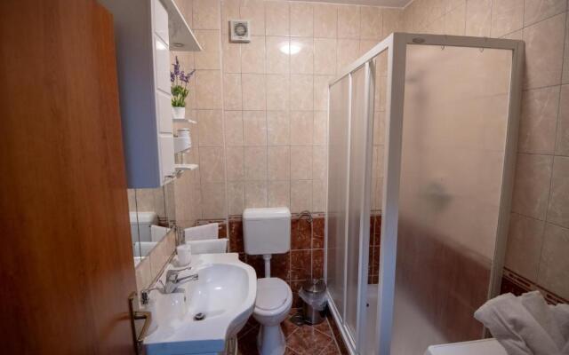 Apartments Mamut