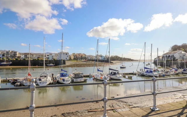 18D South Snowdon Wharf