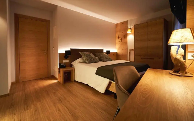 Pennar Hotel