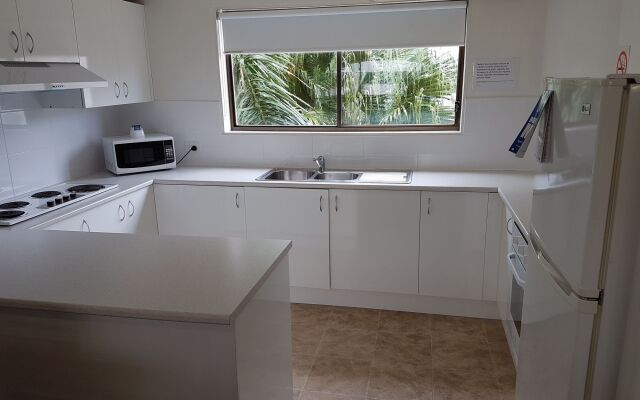 Kalua Holiday Apartments