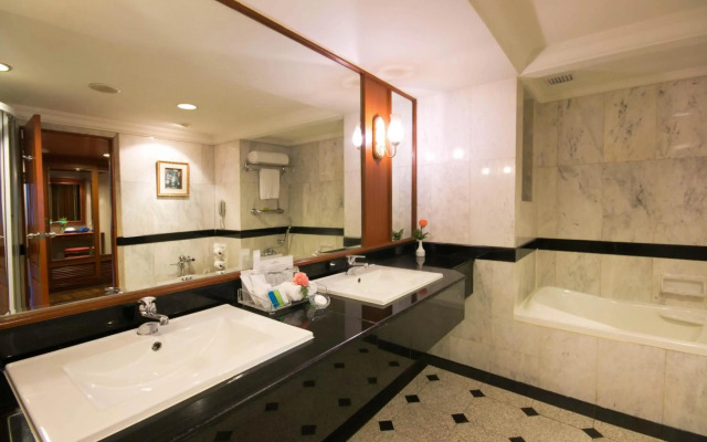 Golden Tulip Sovereign Hotel Bangkok