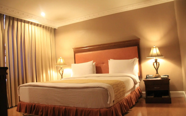 Savannah Resort Hotel
