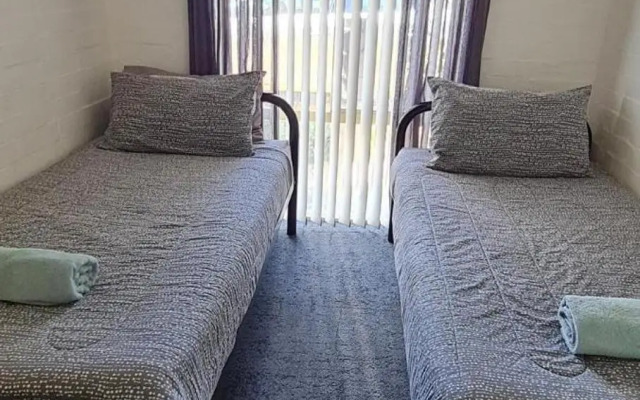 Kalbarri Garden Apartment 5 - Kalbarri, WA