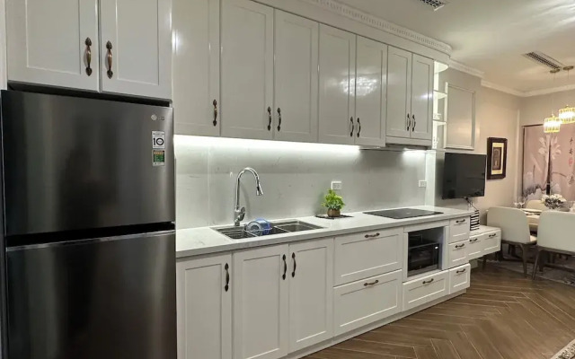Luxe Paradise Suites Xuan Dieu