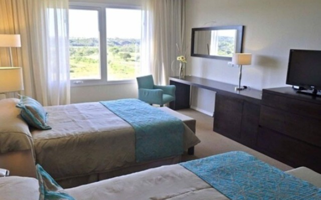 Howard Johnson by Wyndham Piedras Moras