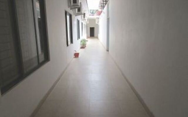 Star Inn Residency