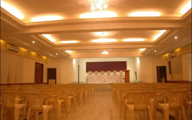 Hotel Saradharam