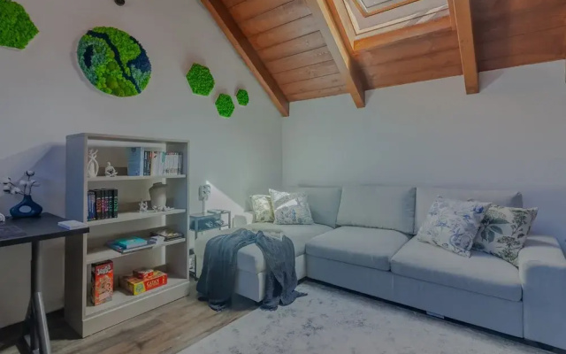 Skylight Home in Bellano