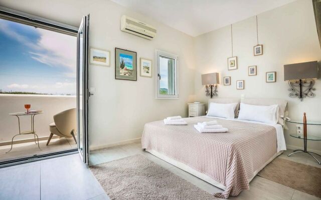 Ai Helis Beach House