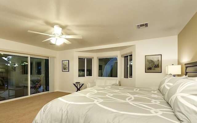 Latitude Adjustment By Signature Vacation Rentals