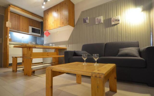 Appartement Les Menuires, 1 pièce, 4 personnes - FR-1-452-262