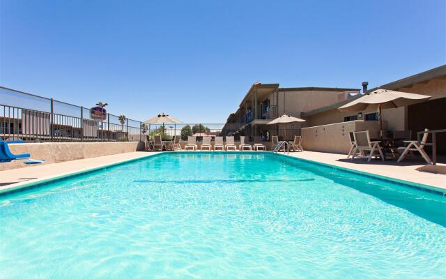 Best Western Desert Villa Inn