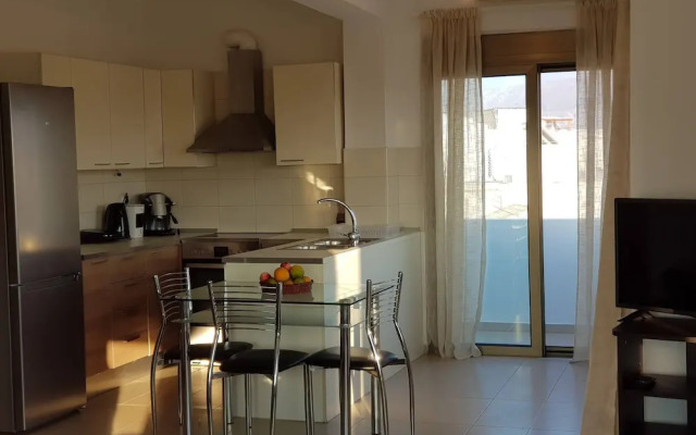 Iriana's Apartments in Center