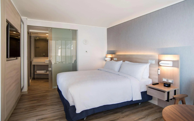 Atton Vina del Mar San Martin by Pullman