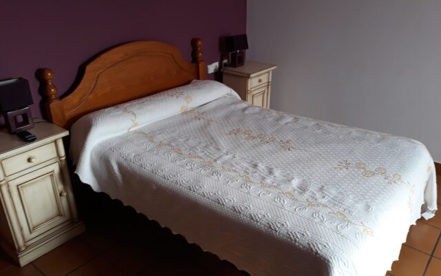 Hostal Ardoi