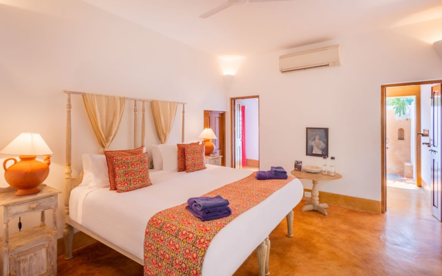 Staymaster Rohini 2BR Villa Jet Pool