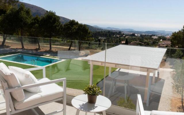 Puig Campana Nature Suites Hotel & BTT