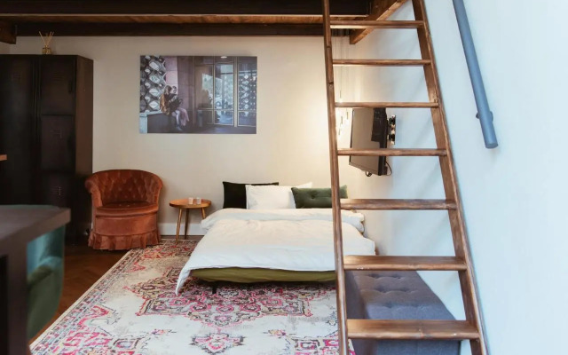 LoftBrücke, Apartment am Platz der Luftbrücke