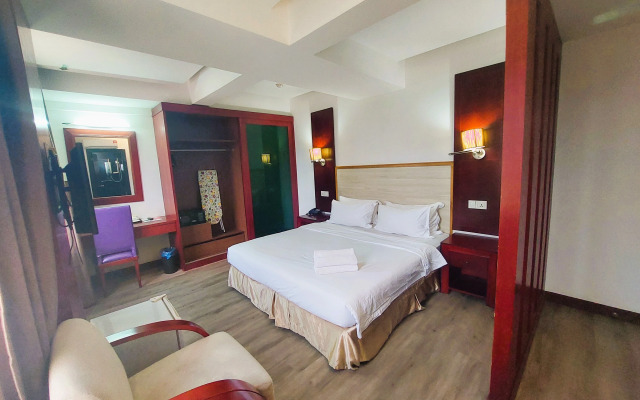 Celyn City Hotel