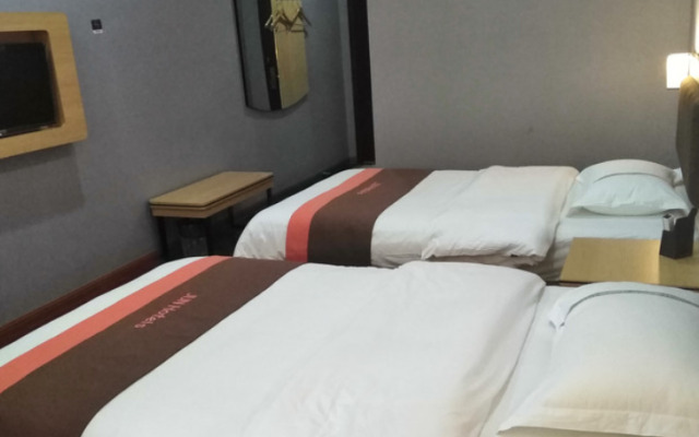 Jun Hotel Hubei Huanggang Huangmei County Renmin Avenue