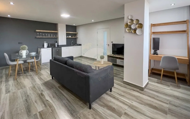O'Beach Boutique Studios