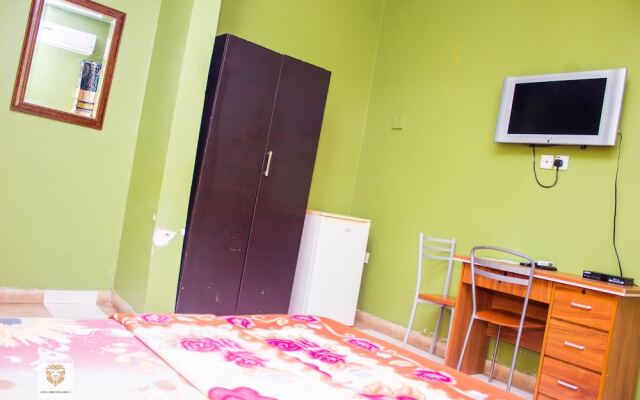 Lexis Lodge