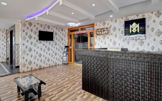 OYO 1435 Hotel Millennium Plaza