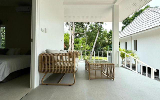 Sabaii Bay Resort