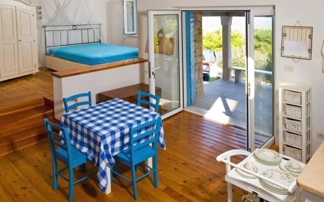 Holiday House Star