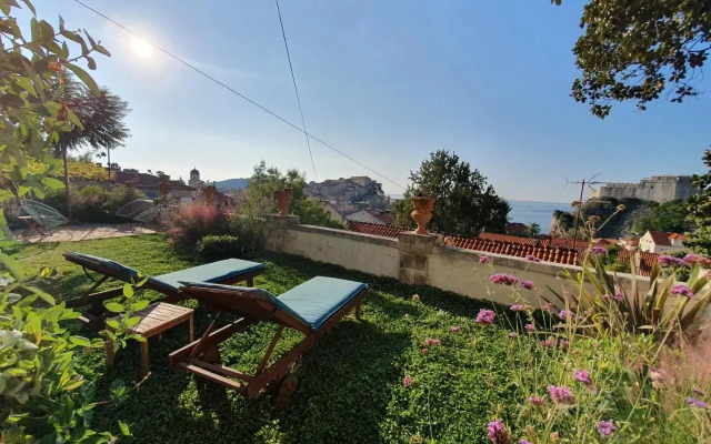 Villa Ani - Aquamarine