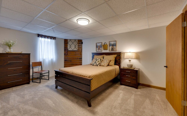 Game Room + Patio: 'bremer House Waverly Rental'