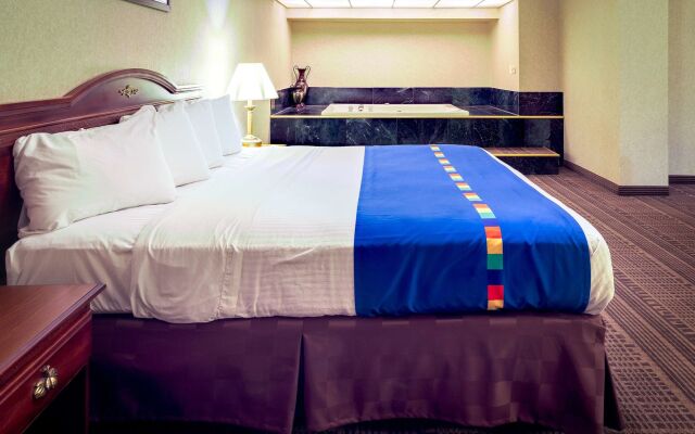 Park Inn by Radisson Sharon