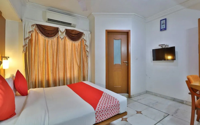 OYO 43699 Hotel Aditi