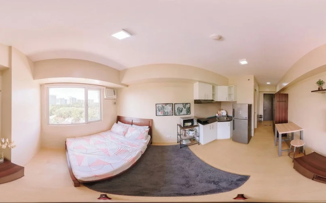 A Dreamy Escape for Three