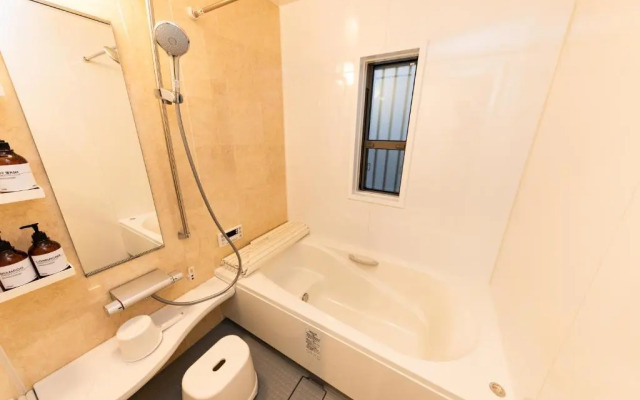 Y's HOTEL KAMEARI