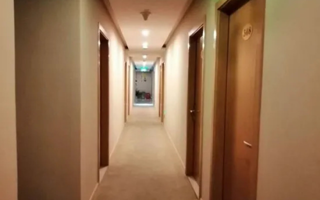 Shanghai Lianglou Boutique Hotel