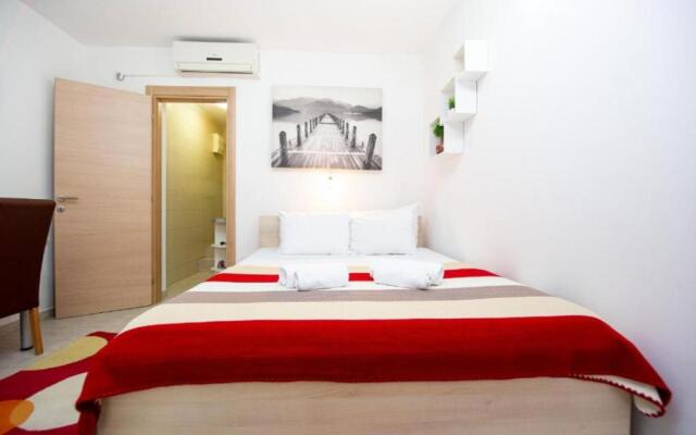Apartment with Shared Pool in Prčanj Montenegro